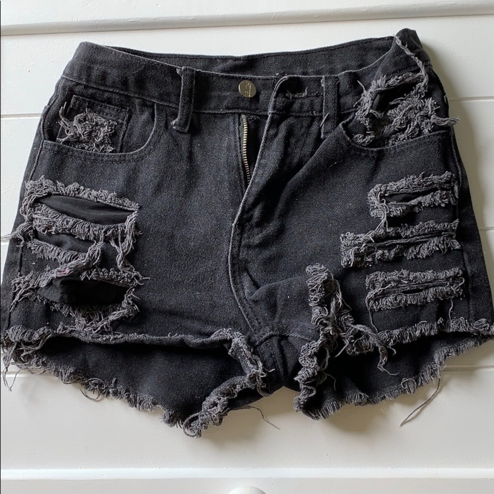 Dentz and denim black distressed high waist short